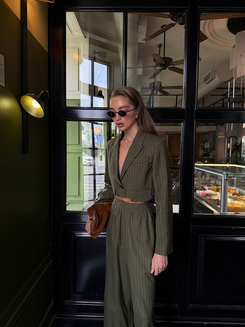 Укороченный жакет